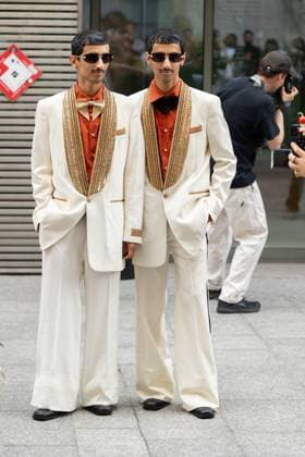 Celebrities at Amiri Mens Ready to Wear Spring Summer 2026 Collection fashion show, during Paris Fashion Week PFW Mohammad and Humaid Hadban Celebrities at Amiri Mens Ready to Wear Spring Summer 2026 Collection fashion show, during Paris Fashion Week on june 26th 2025 Thibault Duboucher Bestimage Celebrities at Amiri Mens Ready to Wear Spring Summer 2026 Collection fashion show, during Paris Fashion Week on june 26th 2025  Copyright: xThibaultxDuboucherx xBestimagexThibaultxDuboucherx xBestimagex