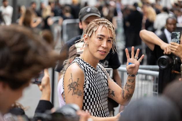 Celebrities at Amiri Mens Ready to Wear Spring Summer 2026 Collection fashion show, during Paris Fashion Week PFW Mayao Ma Celebrities at Amiri Mens Ready to Wear Spring Summer 2026 Collection fashion show, during Paris Fashion Week on june 26th 2025 Thibault Duboucher Bestimage Celebrities at Amiri Mens Ready to Wear Spring Summer 2026 Collection fashion show, during Paris Fashion Week on june 26th 2025 unknown  Copyright: xThibaultxDuboucherx xBestimagexThibaultxDuboucherx xBestimagex