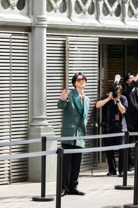 Celebrities at Amiri Men Ready to Wear Spring Summer 2026 Collection fashion show, during Paris Fashion Week PFW Dori Sakurada Celebrities at Amiri Men Ready to Wear Spring Summer 2026 Collection fashion show, during Paris Fashion Week on june 26th 2025 Thibault Duboucher Bestimage Celebrities at Amiri Men Ready to Wear Spring Summer 2026 Collection fashion show, during Paris Fashion Week on june 26th 2025  Copyright: xThibaultxDuboucherx xBestimagexThibaultxDuboucherx xBestimagex