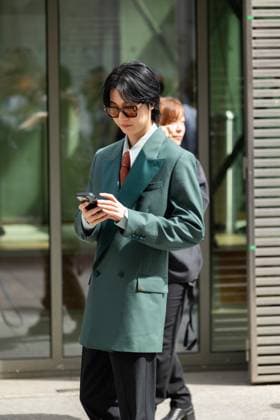 Celebrities at Amiri Men Ready to Wear Spring Summer 2026 Collection fashion show, during Paris Fashion Week PFW Dori Sakurada Celebrities at Amiri Men Ready to Wear Spring Summer 2026 Collection fashion show, during Paris Fashion Week on june 26th 2025 Thibault Duboucher Bestimage Celebrities at Amiri Men Ready to Wear Spring Summer 2026 Collection fashion show, during Paris Fashion Week on june 26th 2025  Copyright: xThibaultxDuboucherx xBestimagexThibaultxDuboucherx xBestimagex
