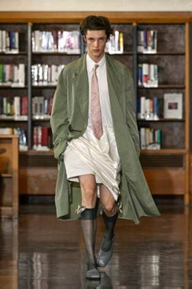 Défilé Sean Suen Collection Homme Prêt à Porter Printemps Eté 2026 lors de la Fashion Week de Paris PFW Défilé Sean Suen Collection Homme Prêt à Porter Printemps Eté 2026 lors de la Fashion Week de Paris, le 26 juin 2025 Sean Suen Fashion Show Men Ready to Wear Spring Summer 2026 Collection at Paris Fashion Week on june 26th 2025 Paris France  Copyright: xAgencex xBestimagexAgencex xBestimagex
