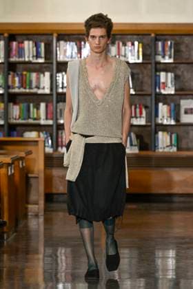 Défilé Sean Suen Collection Homme Prêt à Porter Printemps Eté 2026 lors de la Fashion Week de Paris PFW Défilé Sean Suen Collection Homme Prêt à Porter Printemps Eté 2026 lors de la Fashion Week de Paris, le 26 juin 2025 Sean Suen Fashion Show Men Ready to Wear Spring Summer 2026 Collection at Paris Fashion Week on june 26th 2025 Paris France  Copyright: xAgencex xBestimagexAgencex xBestimagex