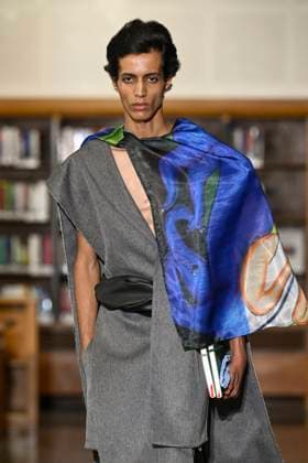 Défilé Sean Suen Collection Homme Prêt à Porter Printemps Eté 2026 lors de la Fashion Week de Paris PFW Défilé Sean Suen Collection Homme Prêt à Porter Printemps Eté 2026 lors de la Fashion Week de Paris, le 26 juin 2025 Sean Suen Fashion Show Men Ready to Wear Spring Summer 2026 Collection at Paris Fashion Week on june 26th 2025 Paris France  Copyright: xAgencex xBestimagexAgencex xBestimagex