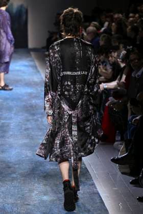 Yamamoto Fashion Show Mens Ready to Wear Spring Summer 2026 Collection at Paris Fashion Week PFW Yamamoto Fashion Show Mens Ready to Wear Spring Summer 2026 Collection at Paris Fashion Week on june 26th 2025 Yamamoto Fashion Show Mens Ready to Wear Spring Summer 2026 Collection at Paris Fashion Week on june 26th 2025 Paris France  Copyright: xAgencex xBestimagexAgencex xBestimagex