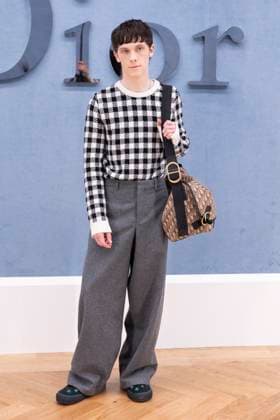 Photocall at the DIOR Menswear Spring Summer 2026 show as part of Paris Fashion Week at the Hôtel National des Invalides, Place Vauban Ollie West at the photocall at the DIOR Menswear Spring Summer 2026 show as part of Paris Fashion Week at the Hôtel National des Invalides, Place Vauban, Paris, France, June 27, 2025 Olivier Borde Bestimage Celebs attend the Dior Homme Menswear Spring Summer 2026 show as part of Paris Fashion Week on June 27, 2025 in Paris, France Paris France  Copyright: xOLIVIERxBORDEx xBESTIMAGExOLIVIERxBORDEx xBESTIMAGEx