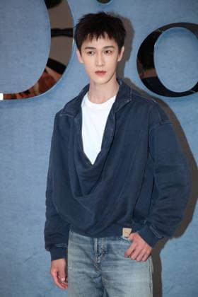 Arrivals at the DIOR Menswear Spring Summer 2026 show as part of Paris Fashion Week at Hôtel National des Invalides, Place Vauban Li Yunrui Photocall Dior Menswear Spring Summer 2026 show, Front Row, as part of Paris Fashion Week on June 27, 2025 in Paris, France Olivier Borde Bertrand Rindoff Bestimage Photocall of the Dior Menswear Spring Summer 2026 show as part of Paris Fashion Week on June 27, 2025 in Paris, France Paris France  Copyright: xRINDOFF-BORDEx xBESTIMAGExRINDOFF-BORDEx xBESTIMAGEx