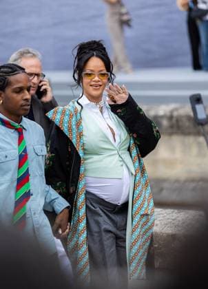Arrivals at the DIOR Menswear Spring Summer 2026 show as part of Paris Fashion Week at Hôtel National des Invalides, Place Vauban Rihanna and Asap Rocky Arrivals at the DIOR Menswear Spring Summer 2026 show as part of Paris Fashion Week at Hôtel National des Invalides, Place Vauban, Paris, France, June 27, 2025 Thibault Duboucher Bestimage Celebs attends the Dior Homme Menswear Spring Summer 2026 show as part of Paris Fashion Week on June 27, 2025 in Paris, France  Copyright: xThibaultxDuboucherx xBestimagexThibaultxDuboucherx xBestimagex