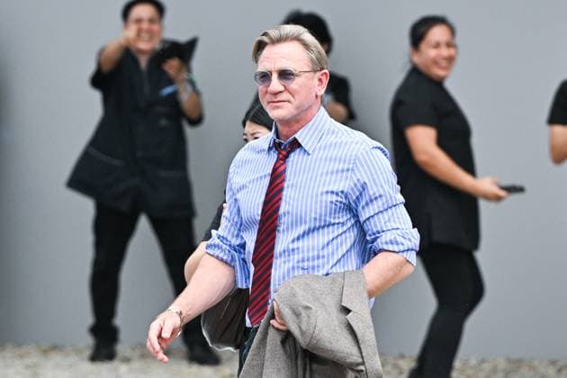 Entertainment Bilder des Tages Dior Homme Arrivals Daniel Craig attending the Dior Homme Menswear Spring Summer 2026 show as part of Paris Fashion Week in Paris, France on June 27, 2025. Photo by Aurore Marechal ABACAPRESS.COM Paris France  Copyright: xMarechalxAurore ABACAx