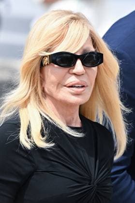 Dior Homme Arrivals Donatella Versace attending the Dior Homme Menswear Spring Summer 2026 show as part of Paris Fashion Week in Paris, France on June 27, 2025. Photo by Aurore Marechal ABACAPRESS.COM Paris France  Copyright: xMarechalxAurore ABACAx