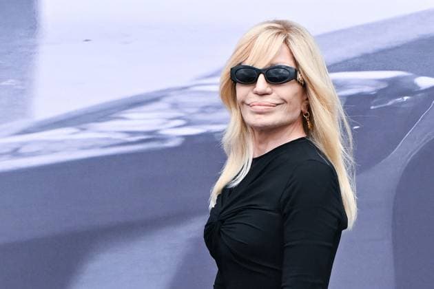 Dior Homme Arrivals Donatella Versace attending the Dior Homme Menswear Spring Summer 2026 show as part of Paris Fashion Week in Paris, France on June 27, 2025. Photo by Aurore Marechal ABACAPRESS.COM Paris France  Copyright: xMarechalxAurore ABACAx