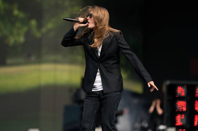 Entertainment Themen der Woche KW26 Entertainment Bilder des Tages Live Performance at BST Hyde Park 2025 in London, UK - 27 Jun 2025 Marie Ulven from Girl In Red performs live onstage during BST Hyde Park at Hyde Park in London. London United Kingdom Copyright: xLounisxTiarx xSOPAxImagesx _DSC8751