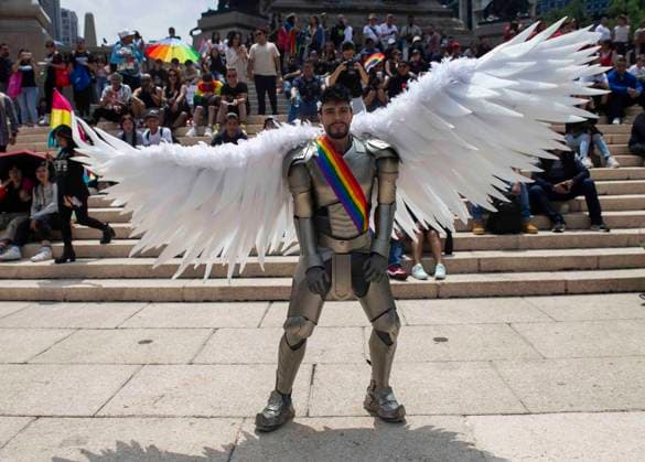 June 28, 2025, Mexico City, Mexico, Mexico: The 47th edition of the LGBTQ+ Pride March in CDMX, where thousands of people from the community gathered to march together from the emblematic Angel de la Independencia to the Zocalo of Mexico City, passing through emblematic streets such as Paseo de la Reforma Avenue, inside the march there were flags and made-up characters. Mexico City Mexico - ZUMAs310 20250628_zip_s310_015 Copyright: xLuisxExSalgadox