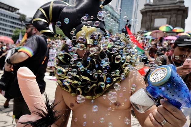 June 28, 2025, Mexico, Cdmx, Mexico: The 47th edition of the LGBTTTIQ+ March or Pride March in Mexico City is filled with colors and thousands of people from the community; the celebration theme is Diversity without Borders. Justice, Resistance, and Unity! to show support for the human rights of all people. From the Angel of Independence to the Zocalo in Mexico City, people marched to demonstrate the pride and diversity of the LGBTTTIQ+ community throughout Mexico. Mexico Mexico - ZUMAp204 20250628_zip_p204_003 Copyright: xJosuexPerezx
