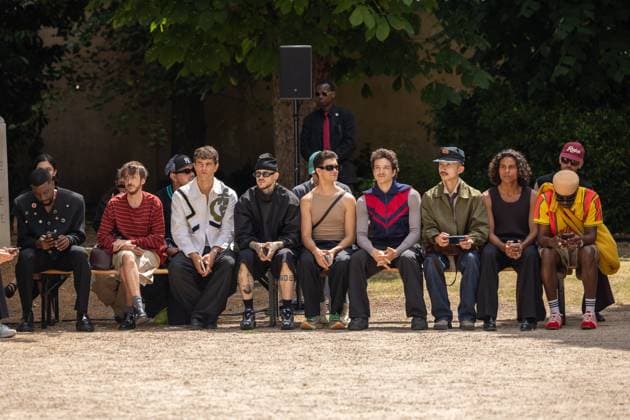 Front Row of the White Mountaineering Menswear Spring Summer 2026 show as part of Paris Fashion Week John Imah, Nelson Coyne, Manuel Garrido, Shale Wagman and Zakari Kunakey on the Front Row of the White Mountaineering Menswear Spring Summer 2026 show as part of Paris Fashion Week, France, June 28, 2025 Sébastien Fremont bestimage Celeb attends the White Mountaineering Menswear Spring Summer 2026 show as part of Paris Fashion Week on June 28, 2025 in Paris, France Paris France  Copyright: xSebastienxFremontx xBestimagexSebastienxFremontx xBestimagex