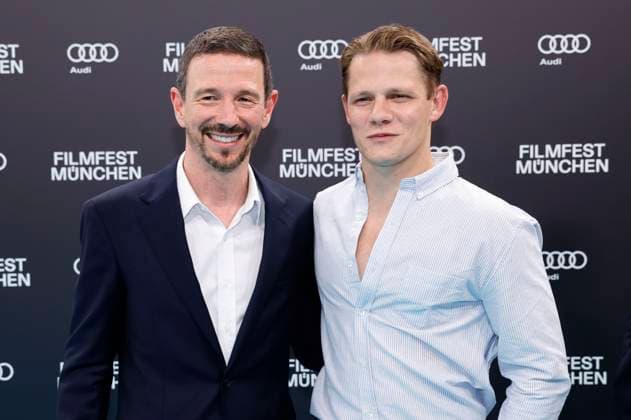 Oliver Berben und Max von der Groeben bei der Festivaleröffnung mit der Premiere des Kinofilms The Ballad of Wallis Island auf dem 42. Filmfest München 2025 im Gasteig HP8. München, 28.06.2025 *** Oliver Berben and Max von der Groeben at the festival opening with the premiere of the feature film The Ballad of Wallis Island at the 42 Filmfest München 2025 at Gasteig HP8 Munich, 28 06 2025 Foto:xD.xBedrosianx xFuturexImagex ffm_opening_5477
