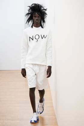 Bilder des Jahres 2025, Entertainment 06 Juni Défilé Comme des Garçons Shirt de la mode homme Printemps Été 2026 dans le cadre de la Fashion Week de Paris A model walks the runway during the Comme des Garçons Shirt Homme Ready to Wear Spring Summer 2026 fashion show as part of the Paris Menswear Fashion Week on June 28, 2025 in Paris, France Paris France  Copyright: xAgencex xBestimagexAgencex xBestimagex
