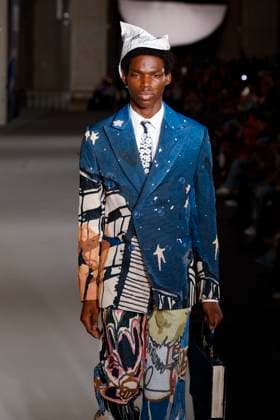 Défilé KidSuper de la mode homme Printemps Été 2026 dans le cadre de la Fashion Week de Paris A model walks the runway during the KidSuper Homme Ready to Wear Spring Summer 2026 fashion show as part of the Paris Menswear Fashion Week on June 28, 2025 in Paris, France Paris France  Copyright: xAgencex xBestimagexAgencex xBestimagex