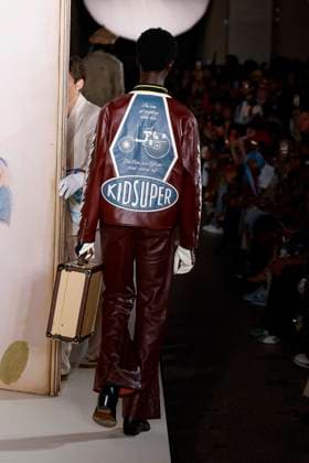 Défilé KidSuper de la mode homme Printemps Été 2026 dans le cadre de la Fashion Week de Paris A model walks the runway during the KidSuper Homme Ready to Wear Spring Summer 2026 fashion show as part of the Paris Menswear Fashion Week on June 28, 2025 in Paris, France Paris France  Copyright: xAgencex xBestimagexAgencex xBestimagex