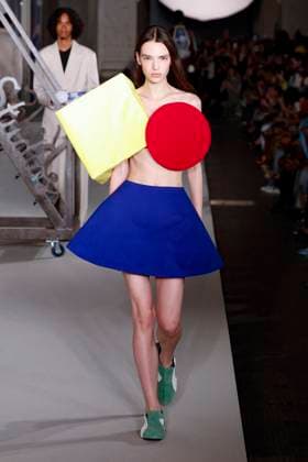 Défilé KidSuper de la mode homme Printemps Été 2026 dans le cadre de la Fashion Week de Paris A model walks the runway during the KidSuper Homme Ready to Wear Spring Summer 2026 fashion show as part of the Paris Menswear Fashion Week on June 28, 2025 in Paris, France Paris France  Copyright: xAgencex xBestimagexAgencex xBestimagex