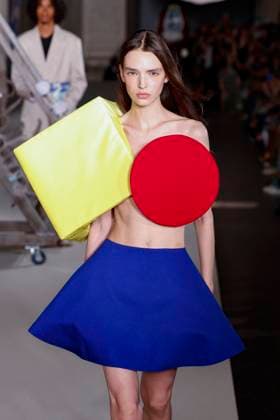 Défilé KidSuper de la mode homme Printemps Été 2026 dans le cadre de la Fashion Week de Paris A model walks the runway during the KidSuper Homme Ready to Wear Spring Summer 2026 fashion show as part of the Paris Menswear Fashion Week on June 28, 2025 in Paris, France Paris France  Copyright: xAgencex xBestimagexAgencex xBestimagex