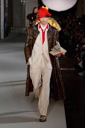 Défilé KidSuper de la mode homme Printemps Été 2026 dans le cadre de la Fashion Week de Paris A model walks the runway during the KidSuper Homme Ready to Wear Spring Summer 2026 fashion show as part of the Paris Menswear Fashion Week on June 28, 2025 in Paris, France Paris France  Copyright: xAgencex xBestimagexAgencex xBestimagex