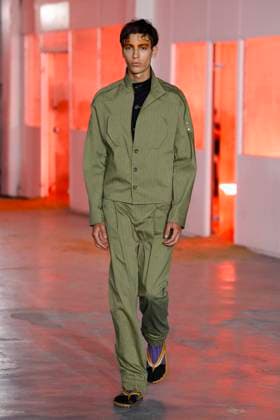 Défilé Kiko Kostadinov de la mode homme Printemps Été 2026 dans le cadre de la Fashion Week de Paris A model walks the runway during the Kiko Kostadinov Homme Ready to Wear Spring Summer 2026 fashion show as part of the Paris Menswear Fashion Week on June 28, 2025 in Paris, France Paris France  Copyright: xAgencex xBestimagexAgencex xBestimagex