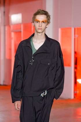 Défilé Kiko Kostadinov de la mode homme Printemps Été 2026 dans le cadre de la Fashion Week de Paris A model walks the runway during the Kiko Kostadinov Homme Ready to Wear Spring Summer 2026 fashion show as part of the Paris Menswear Fashion Week on June 28, 2025 in Paris, France Paris France  Copyright: xAgencex xBestimagexAgencex xBestimagex