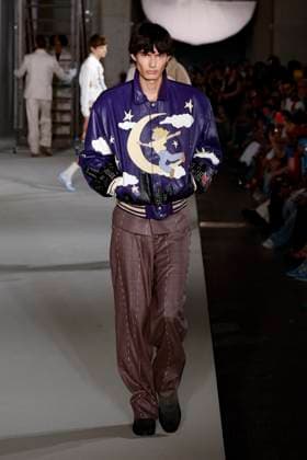Défilé KidSuper de la mode homme Printemps Été 2026 dans le cadre de la Fashion Week de Paris A model walks the runway during the KidSuper Homme Ready to Wear Spring Summer 2026 fashion show as part of the Paris Menswear Fashion Week on June 28, 2025 in Paris, France Paris France  Copyright: xAgencex xBestimagexAgencex xBestimagex