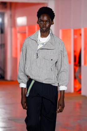 Défilé Kiko Kostadinov de la mode homme Printemps Été 2026 dans le cadre de la Fashion Week de Paris A model walks the runway during the Kiko Kostadinov Homme Ready to Wear Spring Summer 2026 fashion show as part of the Paris Menswear Fashion Week on June 28, 2025 in Paris, France Paris France  Copyright: xAgencex xBestimagexAgencex xBestimagex