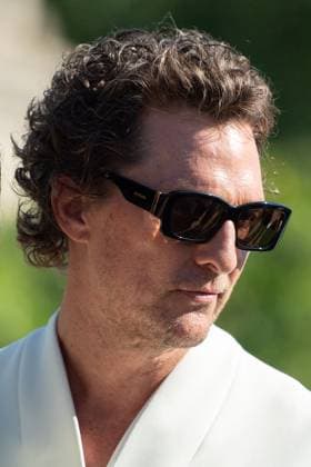 PFW Jacquemus Photocall Matthew McConaughey attending the Jacquemus Menswear Spring Summer 2026 show as part of Paris Fashion Week in Paris, France on June 29, 2025. Photo by Aurore Marechal ABACAPRESS.COM Paris France  Copyright: xMarechalxAurore ABACAx