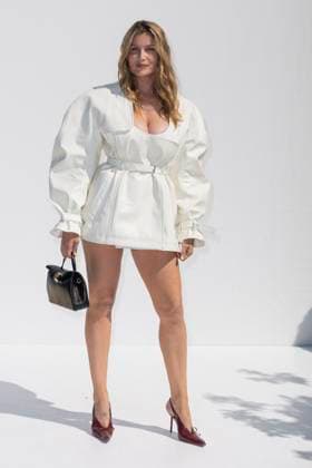 Photocall of the Jaquemus Menswear Spring Summer 2026 show as part of Paris Fashion Week in the Orangerie Gardens at Versailles Laetitia Casta at the photocall of the Jaquemus Menswear Spring Summer 2026 show as part of Paris Fashion Week in the Orangerie Gardens at Versailles, France, le 29, 2025 Olivier Borde Bestimage Celebs attend the Jacquemus Menswear Spring Summer 2026 show as part of Paris Fashion Week on June 29, 2025 in Paris, France Versailles France  Copyright: xOLIVIERxBORDEx xBESTIMAGExOLIVIERxBORDEx xBESTIMAGEx