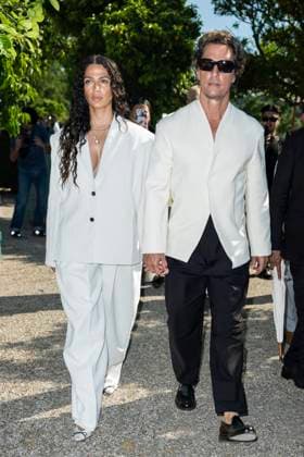Photocall of the Jaquemus Menswear Spring Summer 2026 show as part of Paris Fashion Week in the Orangerie Gardens at Versailles Camilla Alves, Matthew McConaughey at the photocall of the Jaquemus Menswear Spring Summer 2026 show as part of Paris Fashion Week in the Orangerie Gardens at Versailles, France, le 29, 2025 Olivier Borde Bestimage Celebs attend the Jacquemus Menswear Spring Summer 2026 show as part of Paris Fashion Week on June 29, 2025 in Paris, France Versailles France  Copyright: xOLIVIERxBORDEx xBESTIMAGExOLIVIERxBORDEx xBESTIMAGEx