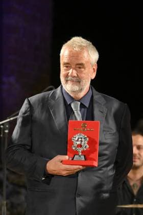 Luc Besson At Nation Award Evening - Taormina Luc Besson attends the Nation Award Evening during the Taormina Film Festival, in Taormina, Italy, Monday, June 30, 2025. (Photo by D’Avanzo Maurizio IPA ABACAPRESS.COM Taormina Italy  Copyright: xD AvanzoxMaurizio IPA ABACAx