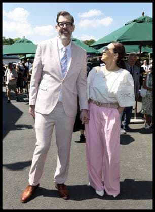 . 30 06 2025. London, United Kingdom. Richard Osman and wife arriving on the opening day of the Wimbledon Tennis Championships in London.  xStephenxLockx xi-Imagesx IIM-26060-0075