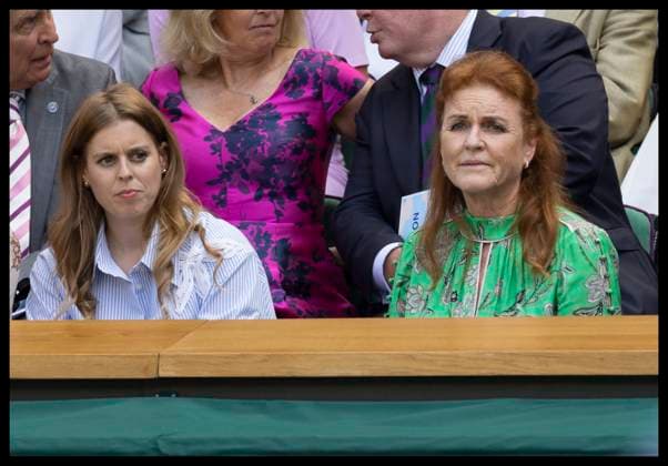 . 30 06 2025. London, United Kingdom. Princess Beatrice and her mother Sarah, Duchess of York in the Royal Box on the opening day of the Wimbledon Tennis Championships in London.  xStephenxLockx xi-Imagesx IIM-26060-0079