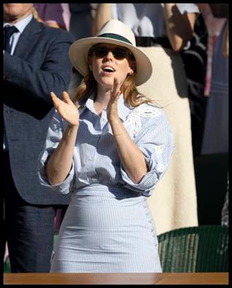 . 30 06 2025. London, United Kingdom. Princess Beatrice applauds at the end of the Alcaraz match from the Royal Box on the opening day of the Wimbledon Tennis Championships in London.  xStephenxLockx xi-Imagesx IIM-26060-0082