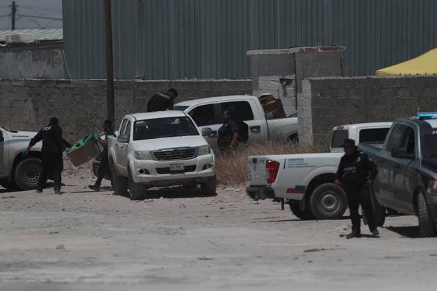 Authorities discover 383 corpses in private crematorium in Ciudad Juarez CIUDAD JUAREZ , MEXICO - JUNE 30: A view of the crematorium where authorities found 383 embalmed corpses in Ciudad Juarez, Chihuahua State, Mexico, on June 30, 2025. Police have found 383 corpses piled up in a private crematorium in northern Mexico s Ciudad Juarez, the local prosecutor s office said on June 29, attributing the grisly find to negligence. According to authorities, the investigation stemmed from a citizen complaint. Upon inspection, more than 300 bodies were found embalmed and stored in unsanitary conditions, and the facility was also emitting foul odors. Christian Torres Anadolu Ciudad Juarez Mexico. Editorial use only. Please get in touch for any othe Copyright: x2025xAnadoluxChristianxTorresx