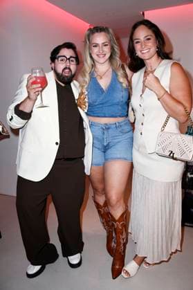 Steven Preisner, Dascha Carriero and Saskia Grimm at the Mates Date Influencer Event at Berlin Fashion Week S S 2026 at Berliner Freiheit Berlin, 01 07 2025 Foto:xN.xKubelkax xFuturexImagex mates_5721
