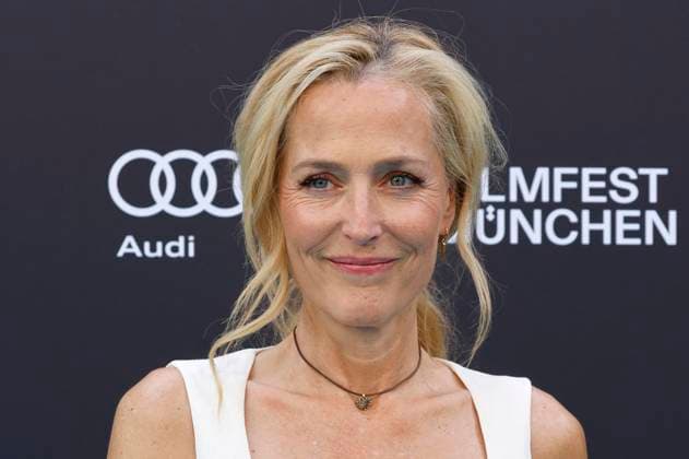 Gillian Anderson at the premiere of the feature film The Salt Path and the presentation of the CineMerit Award at the 42 Filmfest München 2025 at the Deutsches Theater Munich, 01 07 2025 Foto:xD.xBedrosianx xFuturexImagex anderson_5712