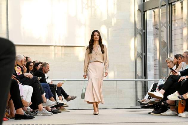 Model at the Marc Cain Fashion Show A Quiet Rebellion at the Berlin Fashion Week S S 2026 in the Pei Bau Deutsches Historisches Museum Berlin, 01 07 2025 Foto:xF.xKernx xFuturexImagex cain_5917