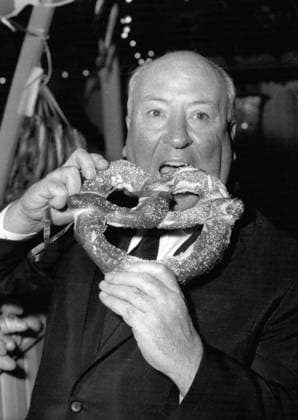 Director playwright Producer Screenwriter 9 September 1960 Caution This Pretzel could with Dynamite loaded its but the American Crime thriller director Alfred Hitchcock seems This not to fear, as he on 27 September the October Festival in Munich visits Hitchcock came on the occasion of the Germans First performance his Films Psycho to Munich  Copyright: xUnitedxArchivesx xkpaxKeystonex 19600909_baf_k09_244