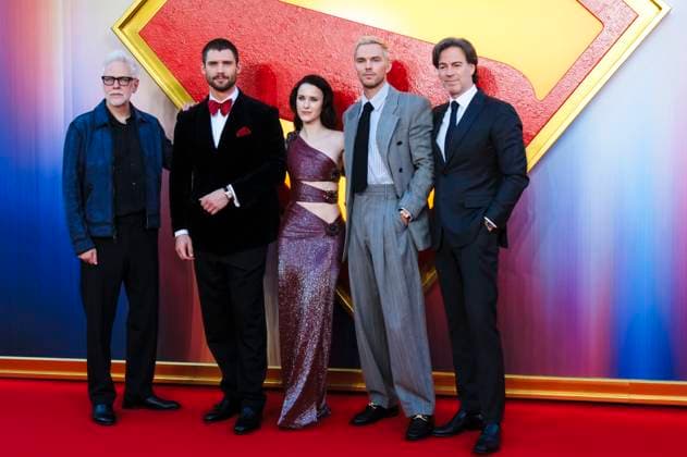James Gunn, David Corenswet, Rachel Brosnahan, Nicholas Hoult and Peter Safran at the fan event for the movie Superman at Cineworld Leicester Square London, 02 07 2025 Foto:xJ.xEdwardsx xFuturexImagex superman_5740