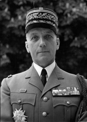Kategorisiert werden 23. April 1961 De Gaulle ergreift schnelle Maßnahmen nach dem Armeeaufstand in Algerien: Das Foto zeigt General Olie, den neu ernannten Oberbefehlshaber Algeriens. *** Categorized become 23 April 1961 de Gaulle seizes quick Measures to the Army uprising in Algeria the Photo shows General Olie, the New appointed Commander-in-chief Algeria  Copyright: xUnitedxArchivesx xkpaxKeystonex 19610423_baf_k09_001