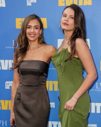 Arrivals for the Jamie Lloyd production of Evita at The London Palladium Featuring: Jessica Alba, Honor Marie Warren Where: London, United Kingdom When: 02 Jul 2025 Credit: John Rainford Cover Images EDITORIAL USE ONLY. NOT FOR USE BY NEWSPAPERS BASED IN THE UK. Copyright: xx coverimg54888847