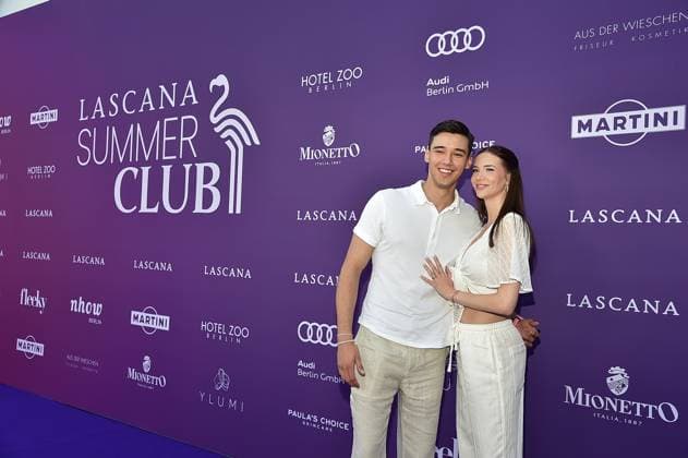 GermanyPremiere JURASSIC World San Diego Poth with girlfriend Louisa Büscher ã LASCANA Summer Club Ò the well-known Hamburg lingerie and beachwear brand transformed the urban location ãMaayaÒ in Berlin Friedrichshain into a tropical oasis with pool in Berlin, on 02 07 2025 Photopress Mueller
