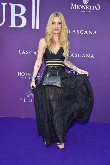 GermanyPremiere JURASSIC World Mirja du mont ã LASCANA Summer Club Ò the well-known Hamburg lingerie and beachwear brand transformed the urban location ãMaayaÒ in Berlin Friedrichshain into a tropical oasis with pool in Berlin, on 02 07 2025 Photopress Mueller