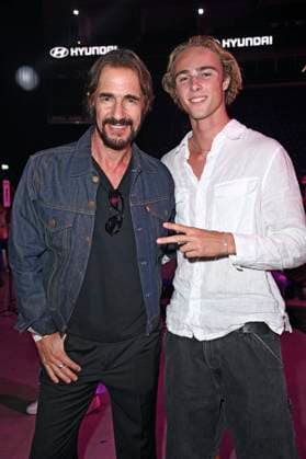 Thomas Hayo and Moritz Rüdiger at the Marcel Ostertag Fashion Show at Berlin Fashion Week S S 2026 in the Uber Eats Music Hall Berlin, 02 07 2025 Foto:xN.xKubelkax xFuturexImagex ostertag_5717