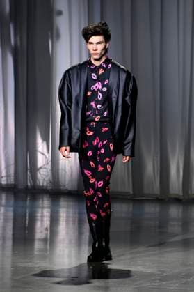 Model at the Kilian Kerner Fashion Show at the Berlin Fashion Week S S 2026 in the Uber Eats Music Hall Berlin, 02 07 2025 Foto:xN.xKubelkax xFuturexImagex kerner_5723