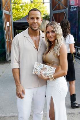Andrej Mangold und Annika Jung beim Lascana Summer Club Event auf der Fashion Week S S 2026 im Maaya. Berlin, 02.07.2025 *** Andrej Mangold and Annika Jung at the Lascana Summer Club event at Fashion Week S S 2026 at Maaya Berlin, 02 07 2025 Foto:xM.xWehnertx xFuturexImagex lascana_5713
