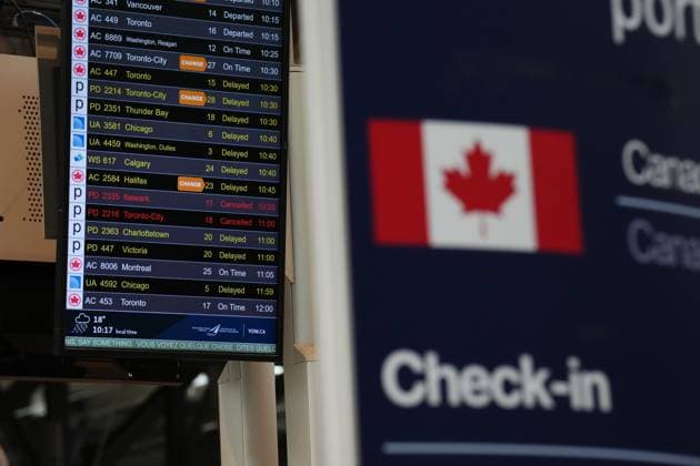 July 3, 2025, Ottawa, On, Canada: Nav Canada says early morning bomb threats affected airports in Ottawa, Montreal, Edmonton, Winnipeg, Calgary and Vancouver on Thursday. A departures board is seen at the Ottawa International Airport in Ottawa on Thursday, July 3, 2025. Ottawa Canada - ZUMAc35_ 20250703_zaf_c35_002 Copyright: xSeanxKilpatrickx